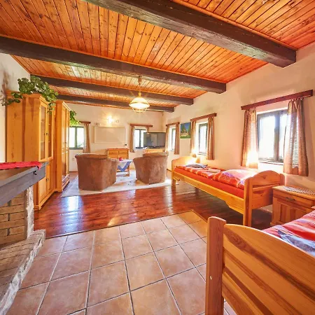 Dom wakacyjny Hodkovice By Interhome