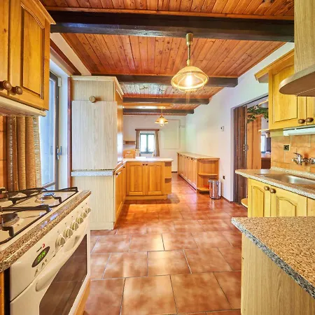 Hodkovice By Interhome