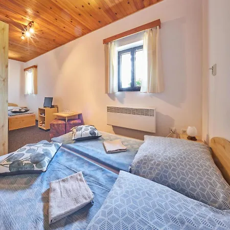 Hodkovice By Interhome * Adrspach